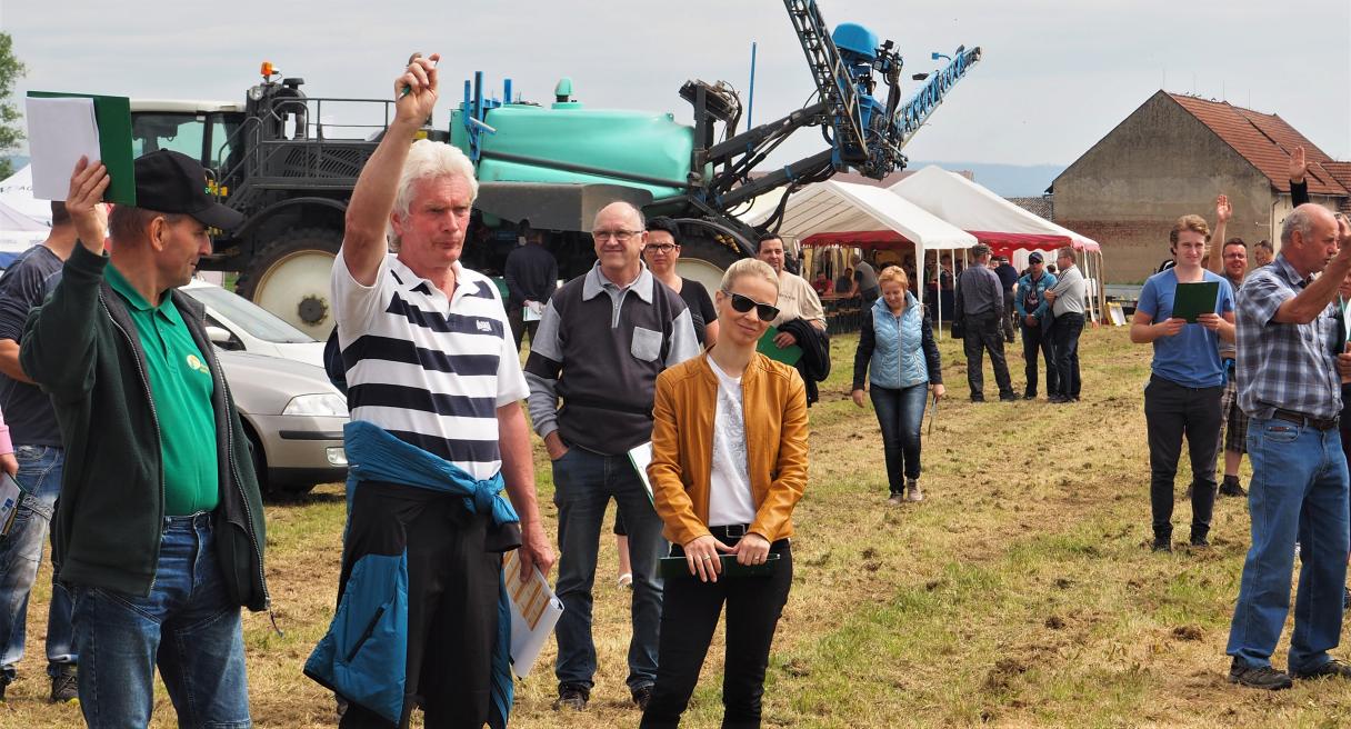 Hlasování polní dni Žlunice Syngenta